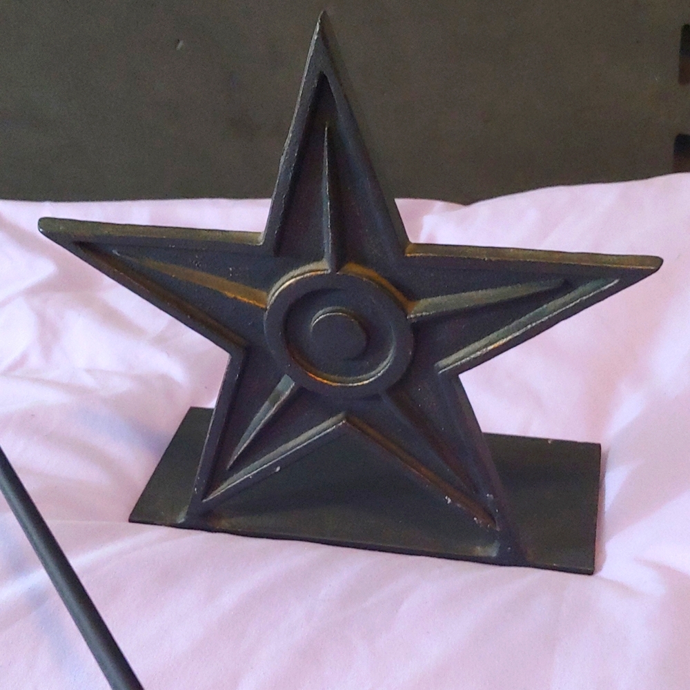 EUC Black Wrought Iron Star Set * Towel/Blanket/Tapestry Holder & 8" Star Decor